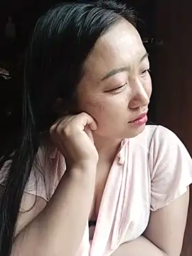 zhen-zo live cam on StripChat