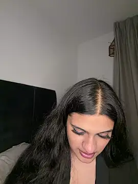 kaviahxx18