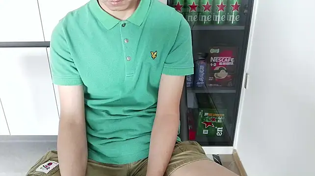 nole_china7 (Ask my age) - talk / fun / cum