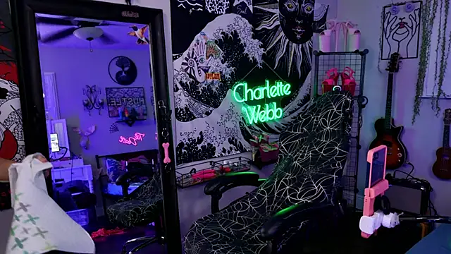 CharletteWebb live cam preview