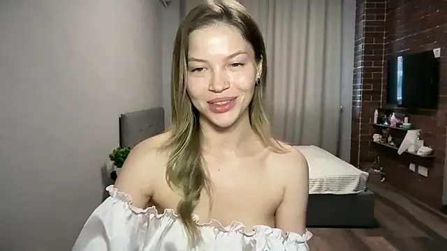 EmmyMills