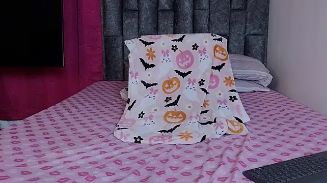 tatiana_big_ass_boobs live sex cam