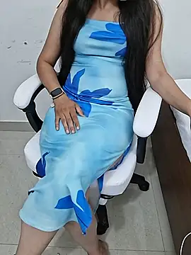 sushmita0 live cam on StripChat