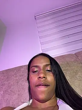 Aaliyahas live cam on StripChat