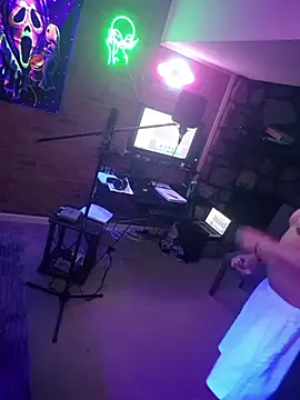 chronic_vibez live cam on StripChat