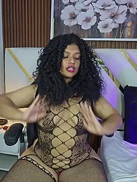 Chantal_Sex_XXX live cam on StripChat