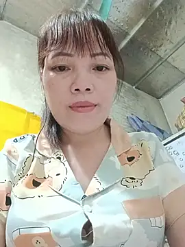 Sana-vn live cam on StripChat