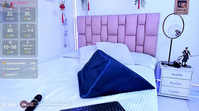 Vanessa_Toro