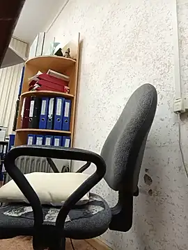 Office_Albertina live cam on StripChat