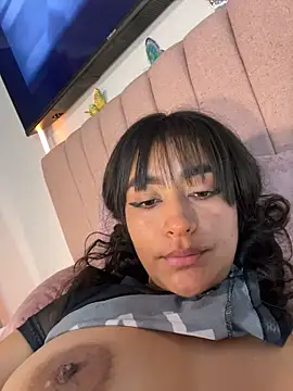Lady_Rey live cam on StripChat