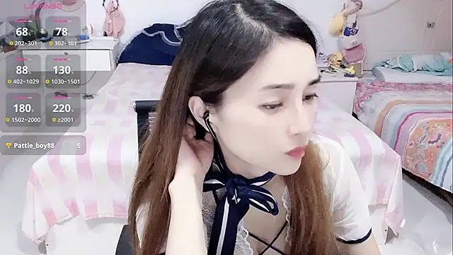 miaomiao-99 live cam on StripChat