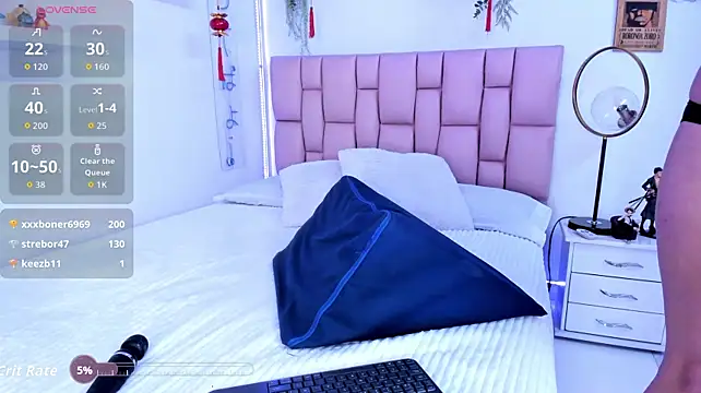 Vanessa_Toro live cam on StripChat