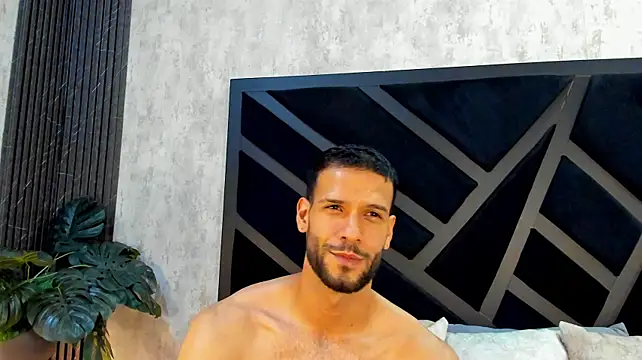 Jacob_Benelli live cam on StripChat