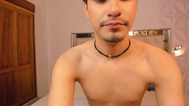 IamJuanJoc live cam on StripChat