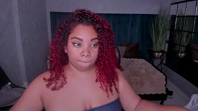 AngelaCoffee live cam on StripChat