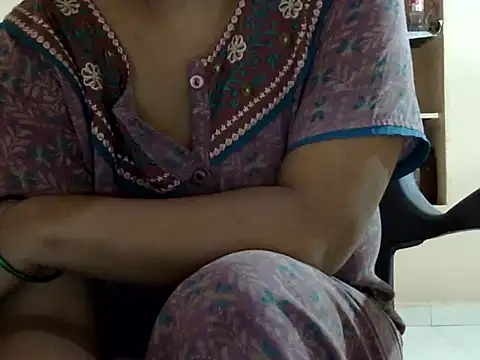Pyari_Hina