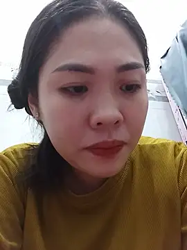 Poly_baby live cam on StripChat