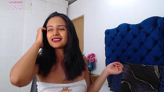 lili666_ (F young) - Your name in my bosom🍒💋
