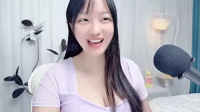 Winnie666999 live cam on StripChat