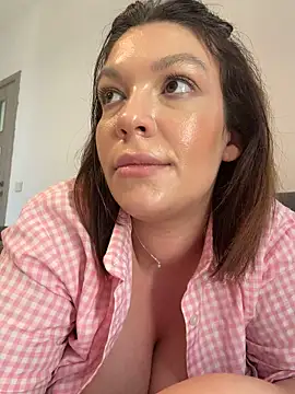 ClaraPasssion live cam on StripChat