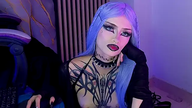 chloe_jacksonn live cam on StripChat