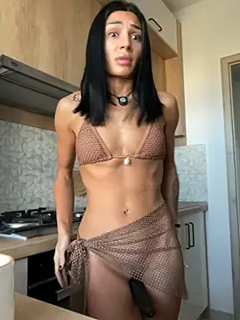 Vicky_luxe