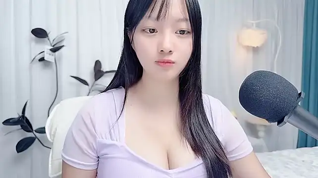 Winnie666999 webcam