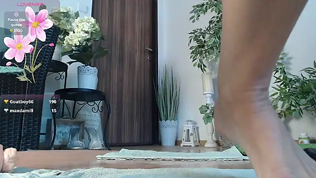 squirtmania (F milf) - Fountasin Squirt
