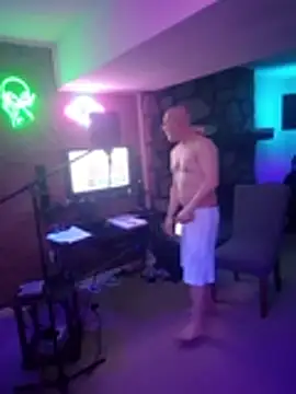 chronic_vibez live cam on StripChat