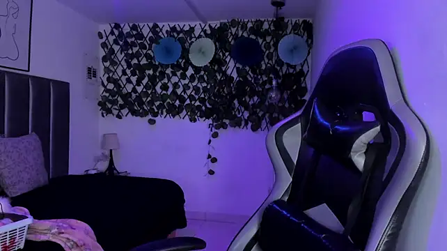 Kitty_Gang webcam