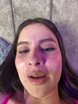 Annedixie_1 webcam