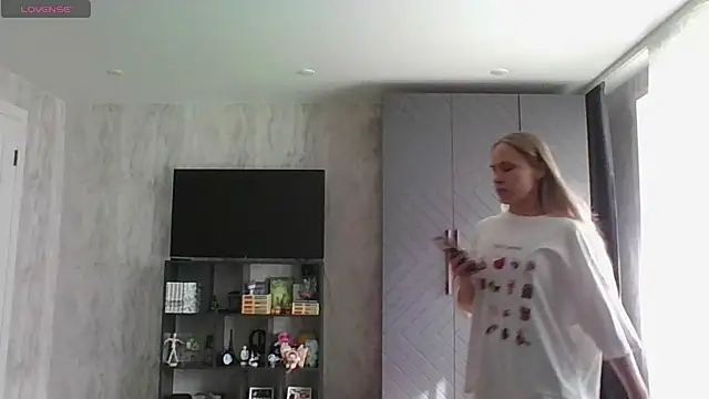 Annie_Cohn
