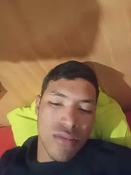 AM-AT live cam on StripChat