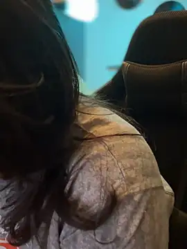 miacanela_xo