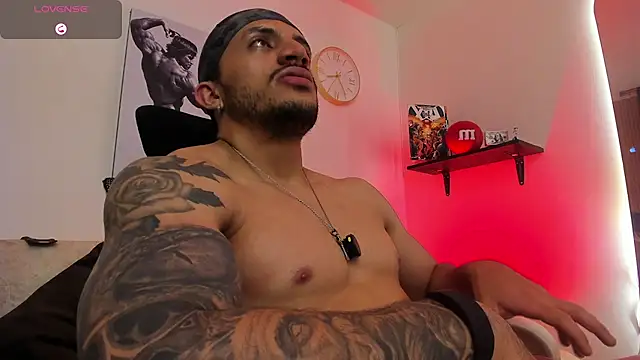 LiamReigns_