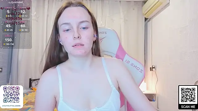 bae_cake_ webcam