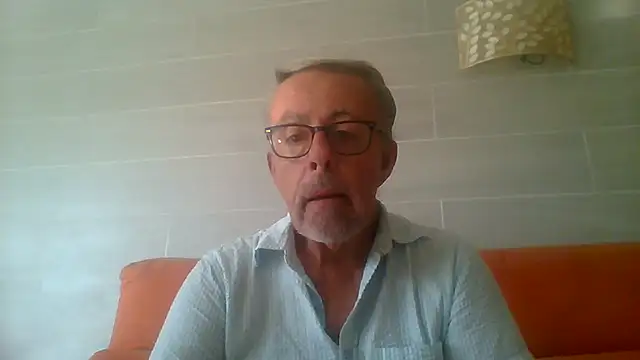 tuggy59 live cam on StripChat