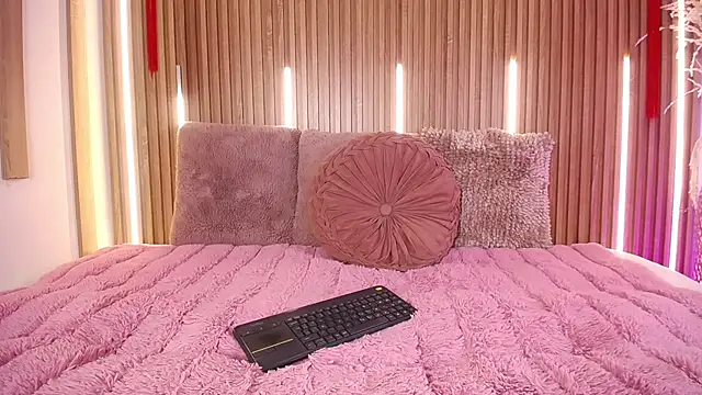 Modèle: Chloe_Lombardi
