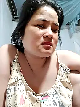 BigAss-69 live cam on StripChat
