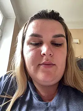 Vita6777 live sex cam