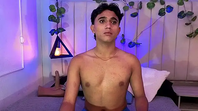 liam_ossa live cam on StripChat