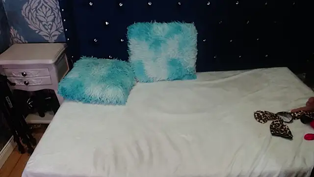 Sofiacowperx