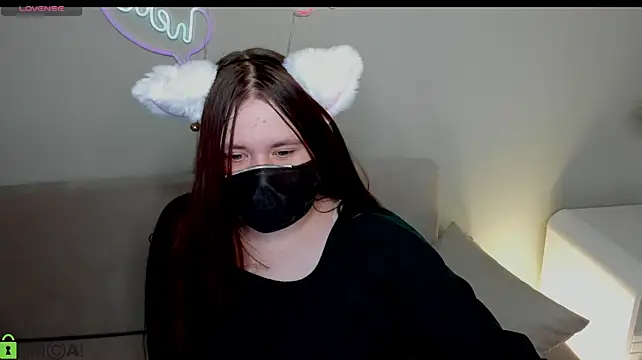 Alice_Steellee