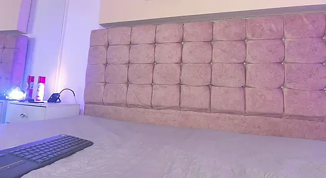 lilith_sabrina_20 webcam