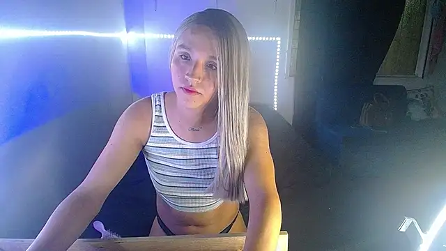 Karyblush25 webcam