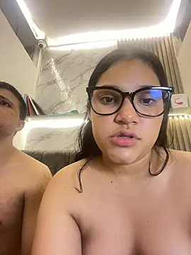 aly_n_sebas webcam