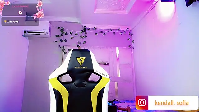 Sophiaa_doll_