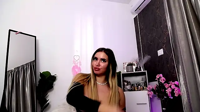 Lunna_Noirre