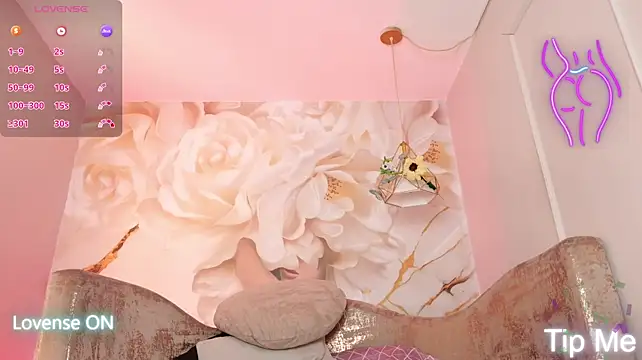 bella_moonlight_cr live cam on StripChat