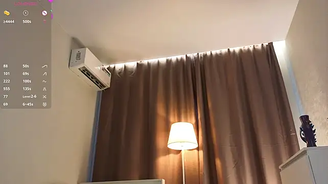 YerHosang live cam on StripChat